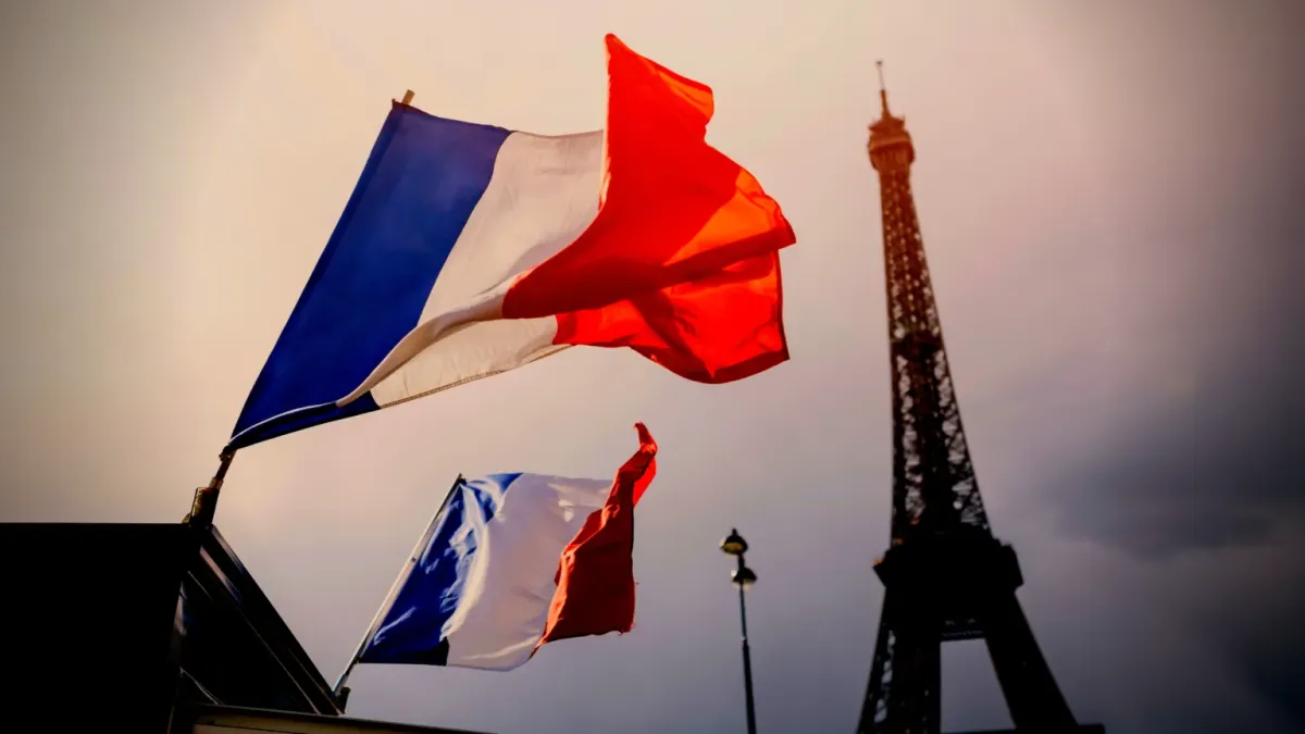 Pressemitteilung in Frankreich